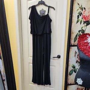 SOHO APPAREL LIMITED ONE- SHOULDER JUMPSUIT